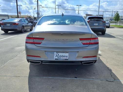 Savile Silver 2023 Genesis G80 2.5T