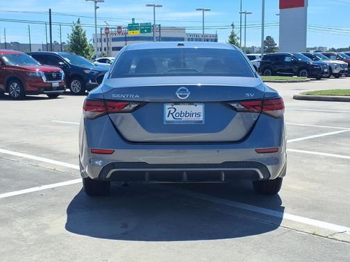 Gun Metallic 2022 Nissan Sentra SV