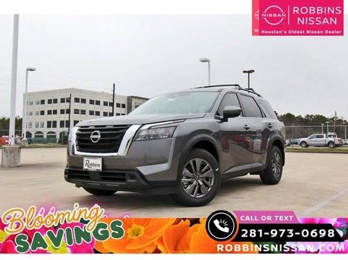 2025 Nissan Pathfinder SV