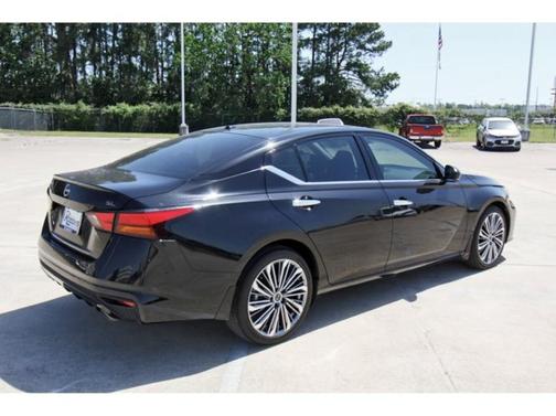 2024 Nissan Altima 2.5 SL