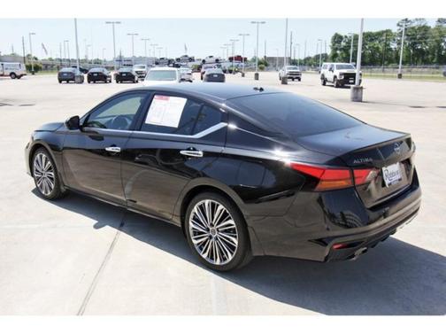2024 Nissan Altima 2.5 SL