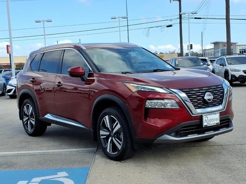 2022 Nissan Rogue SL