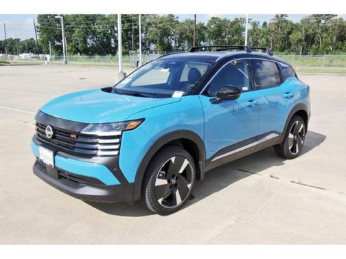 2025 Nissan Kicks SR