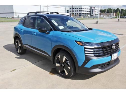 2025 Nissan Kicks SR