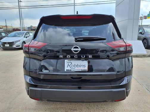 2026 Nissan Rogue S