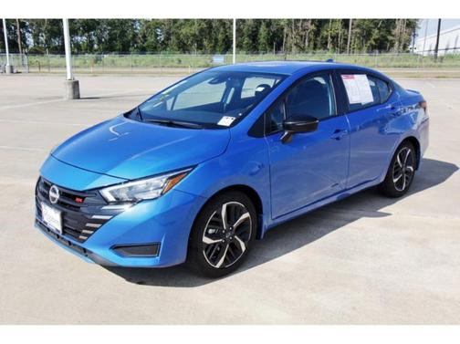 2024 Nissan Versa 1.6 SR