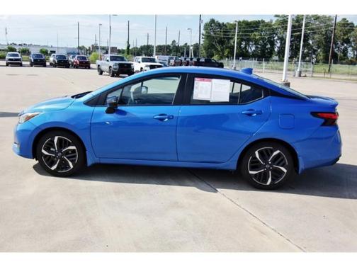 2024 Nissan Versa 1.6 SR