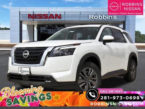 2025 Nissan Pathfinder SV