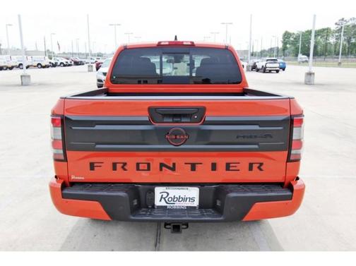 2025 Nissan Frontier PRO-4X