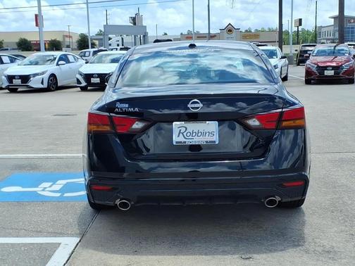 Black 2025 Nissan Altima SV