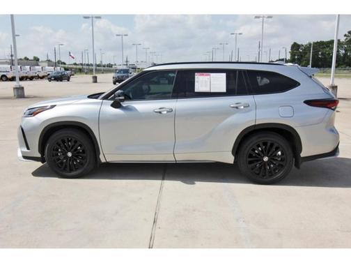 2024 Toyota Highlander XSE
