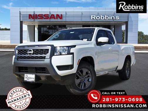 2025 Nissan Frontier SV