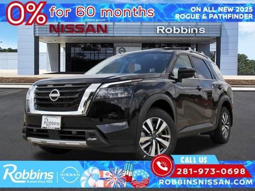 2025 Nissan Pathfinder SL
