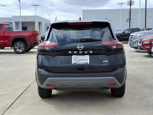2023 Nissan Rogue S