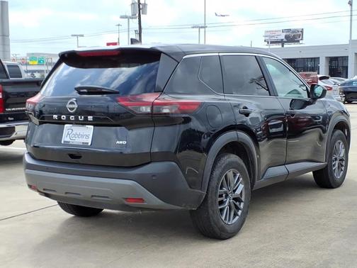 2023 Nissan Rogue S
