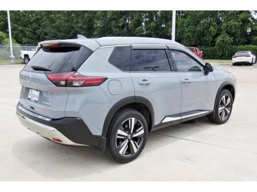 2021 Nissan Rogue Platinum