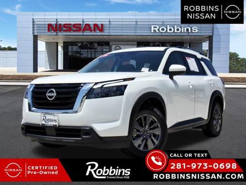 2023 Nissan Pathfinder SV