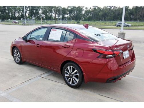 2024 Nissan Versa 1.6 SV