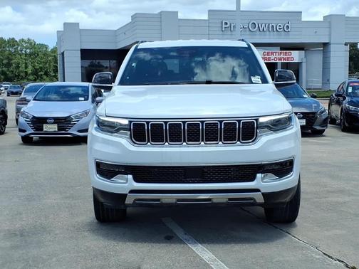 Bright White Clearcoat 2024 Jeep Wagoneer Series III