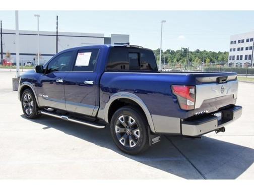 2024 Nissan Titan Platinum Reserve