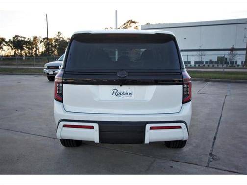 2026 Nissan Armada SV