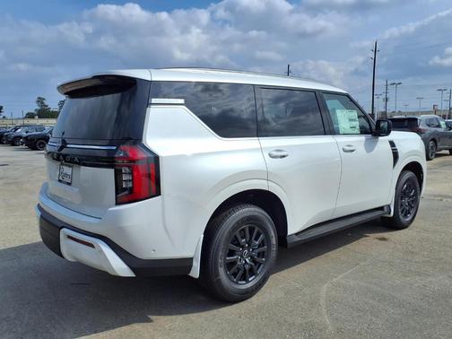 2026 Nissan Armada SV