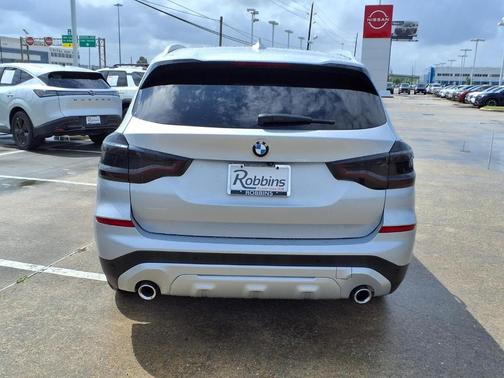 Glacier Silver Metallic 2021 BMW X3 sDrive30i