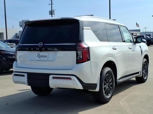 2026 Nissan Armada SV