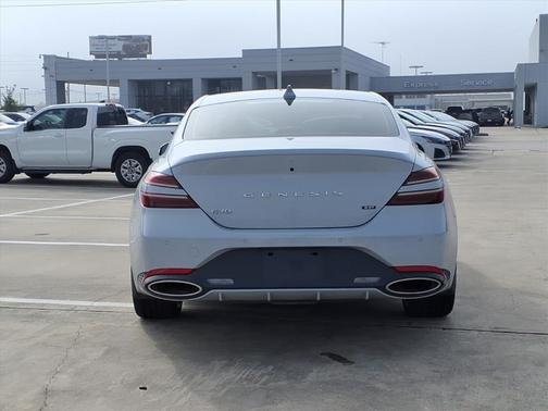 2023 Genesis G70 3.3T