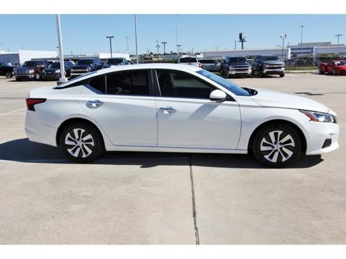 2020 Nissan Altima 2.5 S