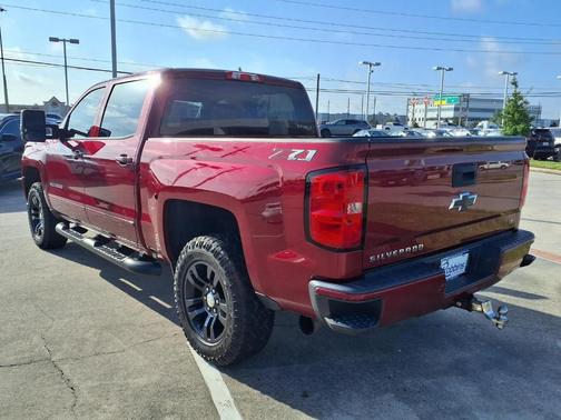 Cajun Red Tintcoat 2018 Chevrolet Silverado 1500 LT