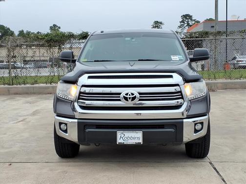 2016 Toyota Tundra SR5