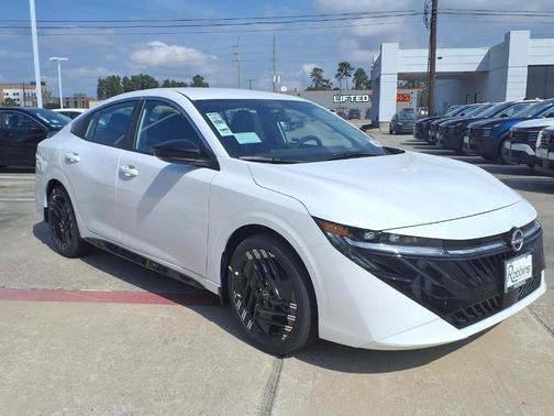 2026 Nissan Sentra SR