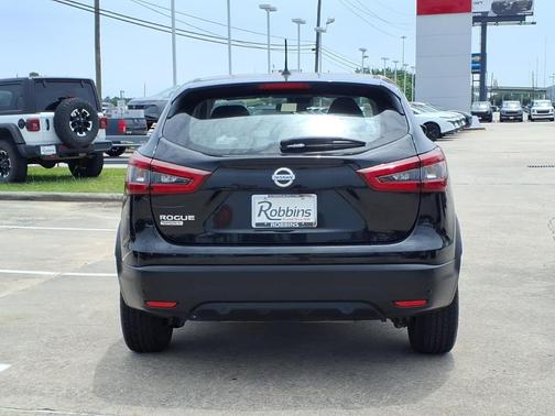 Magnetic Black 2020 Nissan Rogue Sport S