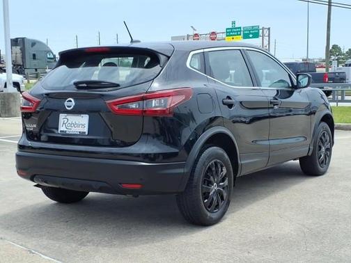 Magnetic Black 2020 Nissan Rogue Sport S