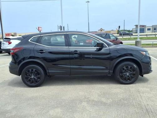 Magnetic Black 2020 Nissan Rogue Sport S