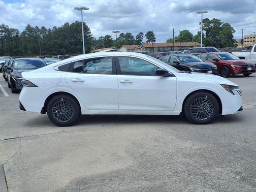 Cloud White 2026 Nissan Sentra SV
