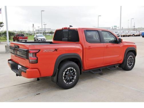 2025 Nissan Frontier PRO-X