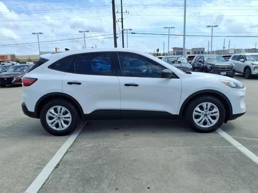 2022 Ford Escape S