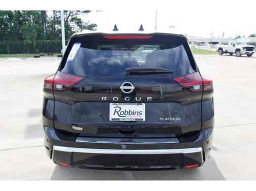 2025 Nissan Rogue Platinum