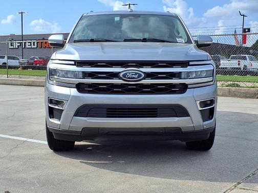 Iconic Silver Metallic 2024 Ford Expedition Max Limited