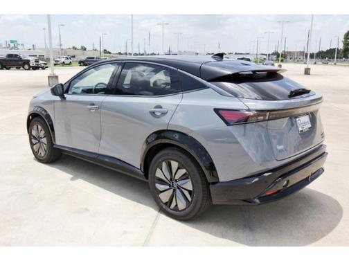 2025 Nissan ARIYA EVOLVE+