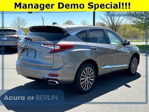 2025 Acura RDX Advance Package