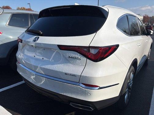 2023 Acura MDX Advance