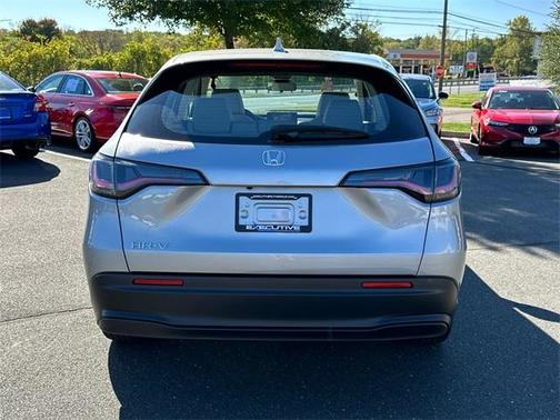 2025 Honda HR-V LX