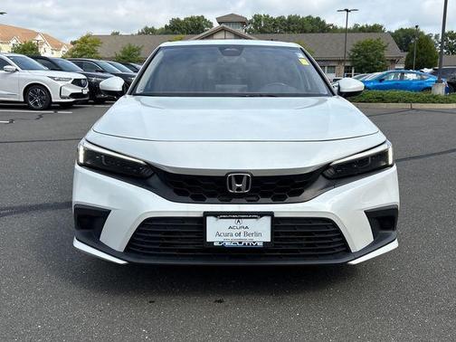 White 2024 Honda Civic EX-L