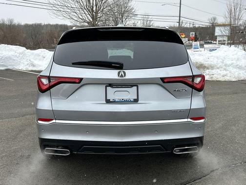 2022 Acura MDX Advance