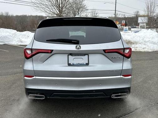 2022 Acura MDX Advance