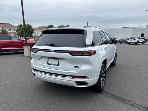 2023 Jeep Grand Cherokee 4xe Overland