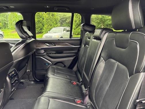 2023 Jeep Grand Cherokee 4xe Overland